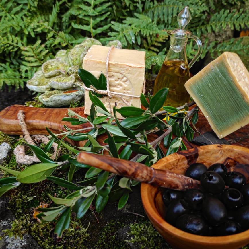 DREI STÜCK Aleppo Seife Naturseife empfindliche Haut Haarseife ca. 190g Unverpackte, .